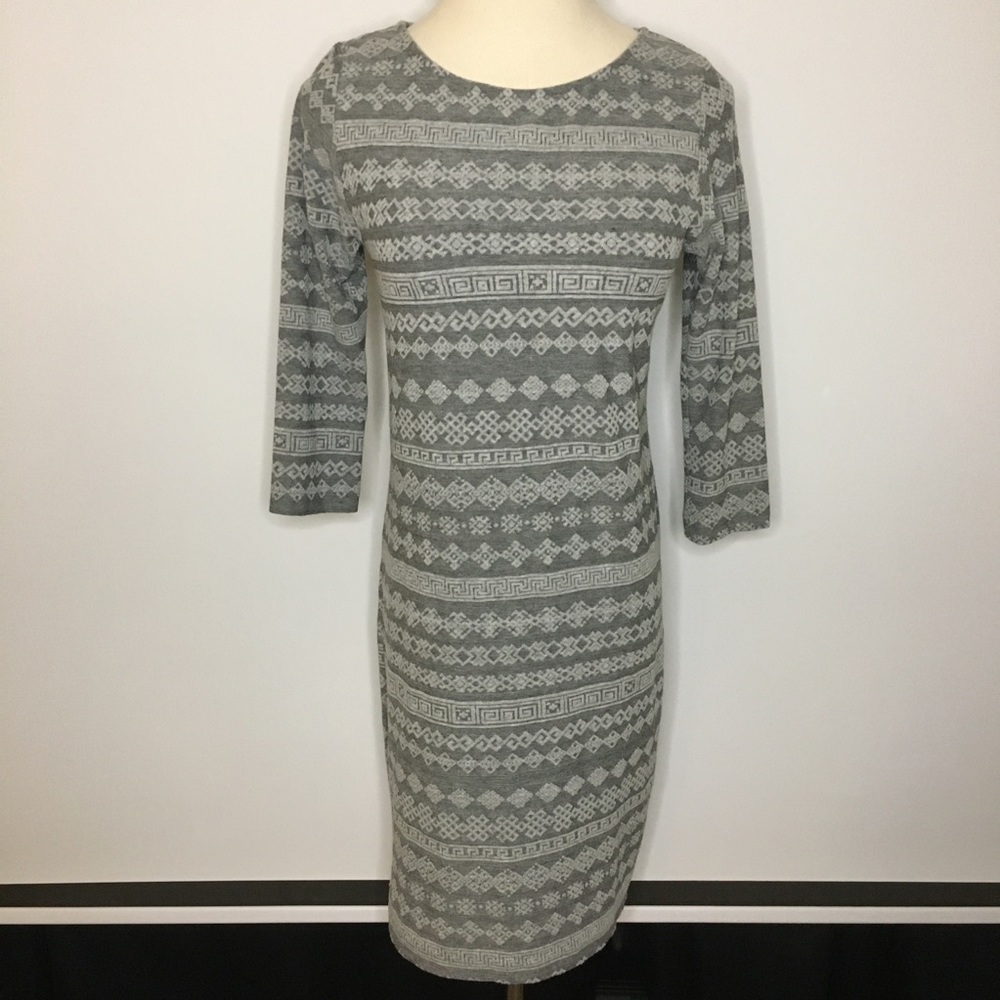 URBAN OUTFITTERS // BDG Gray Geometric Pattern Fitted Dress Medium